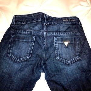 [ref 8] Guess Premium Daredevil Dark Wash Skinny Sz 26